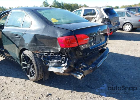 2011 Volkswagen Jetta 2.5L Sel из США, поврежденный, VIN 3VWLX7AJ1BM300331